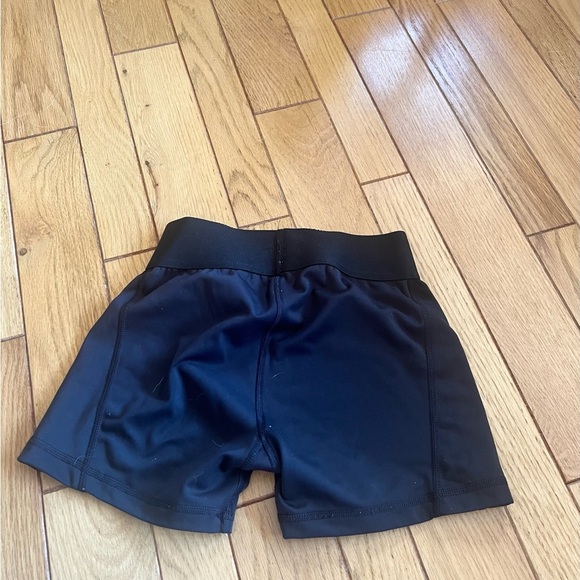 Adidas - Aeroready Bike Shorts - Picture 4 of 4